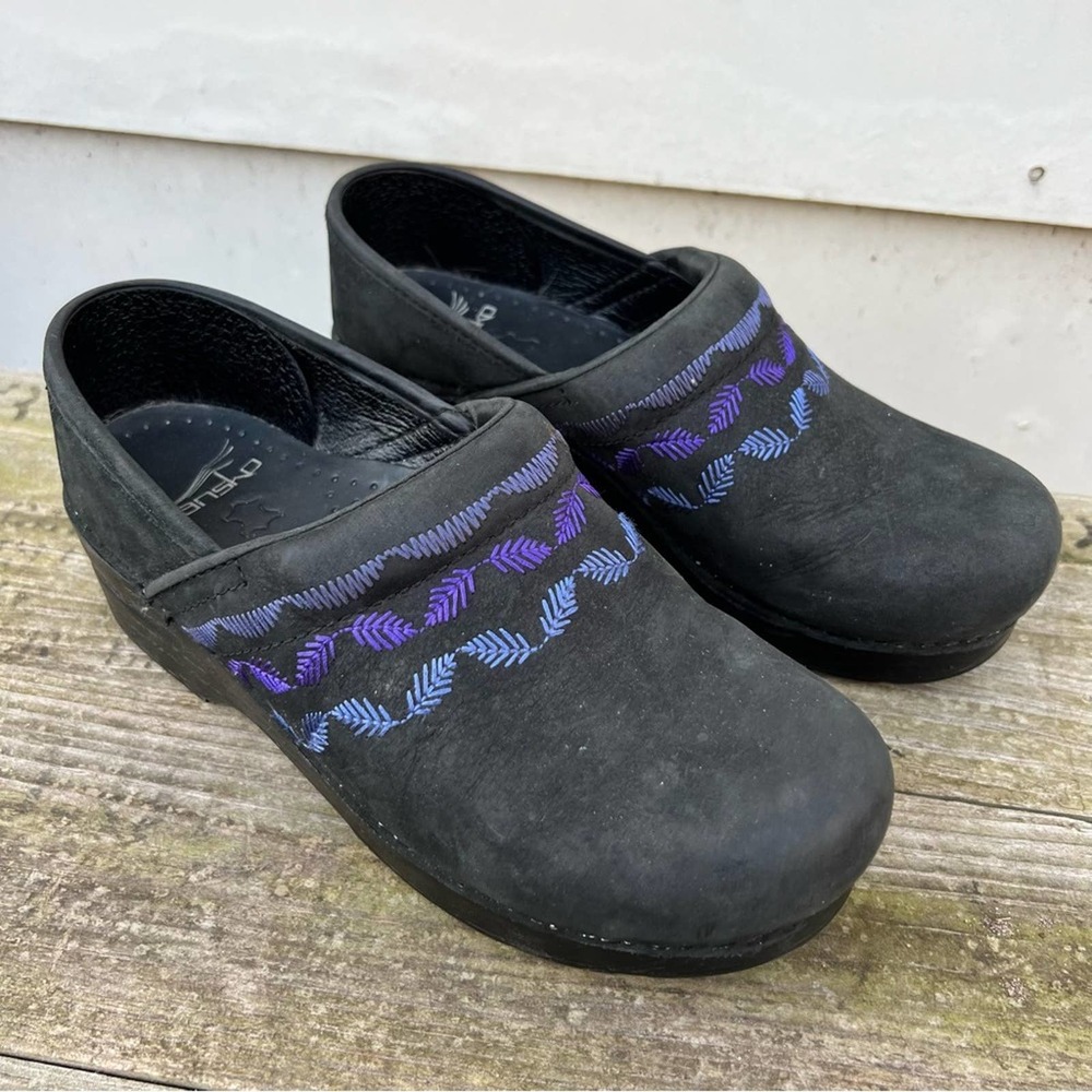 Dansko black Nubuck suede professional embroidered clog purple fair isle Size 37
